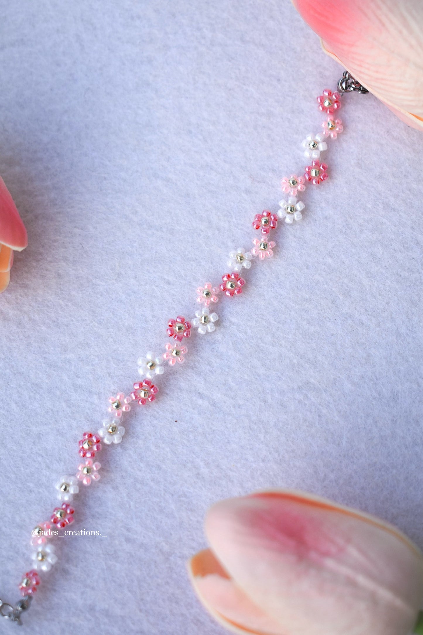 Bracciale floreale rosa argentato