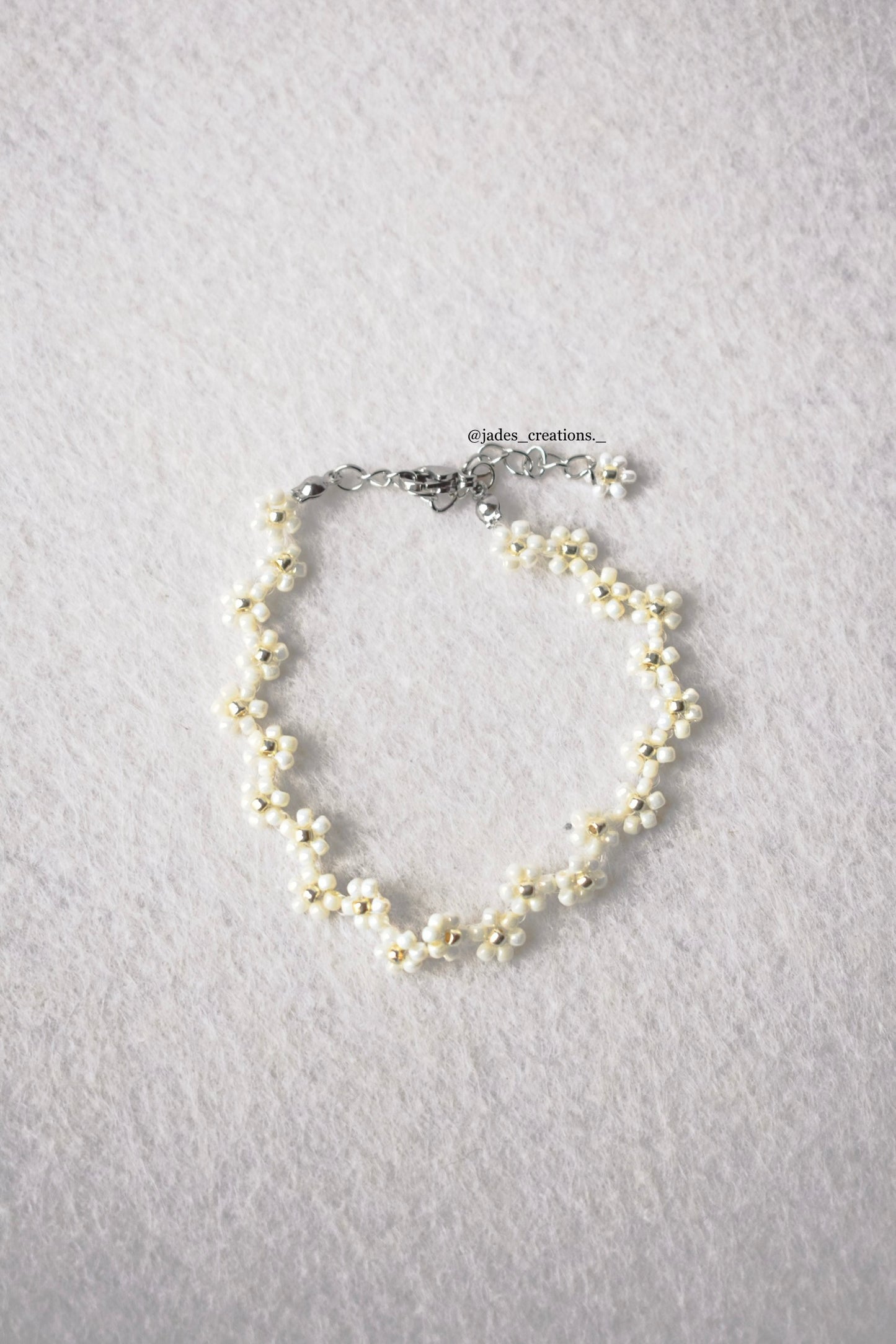 Bracciale floreale Bianco argentato
