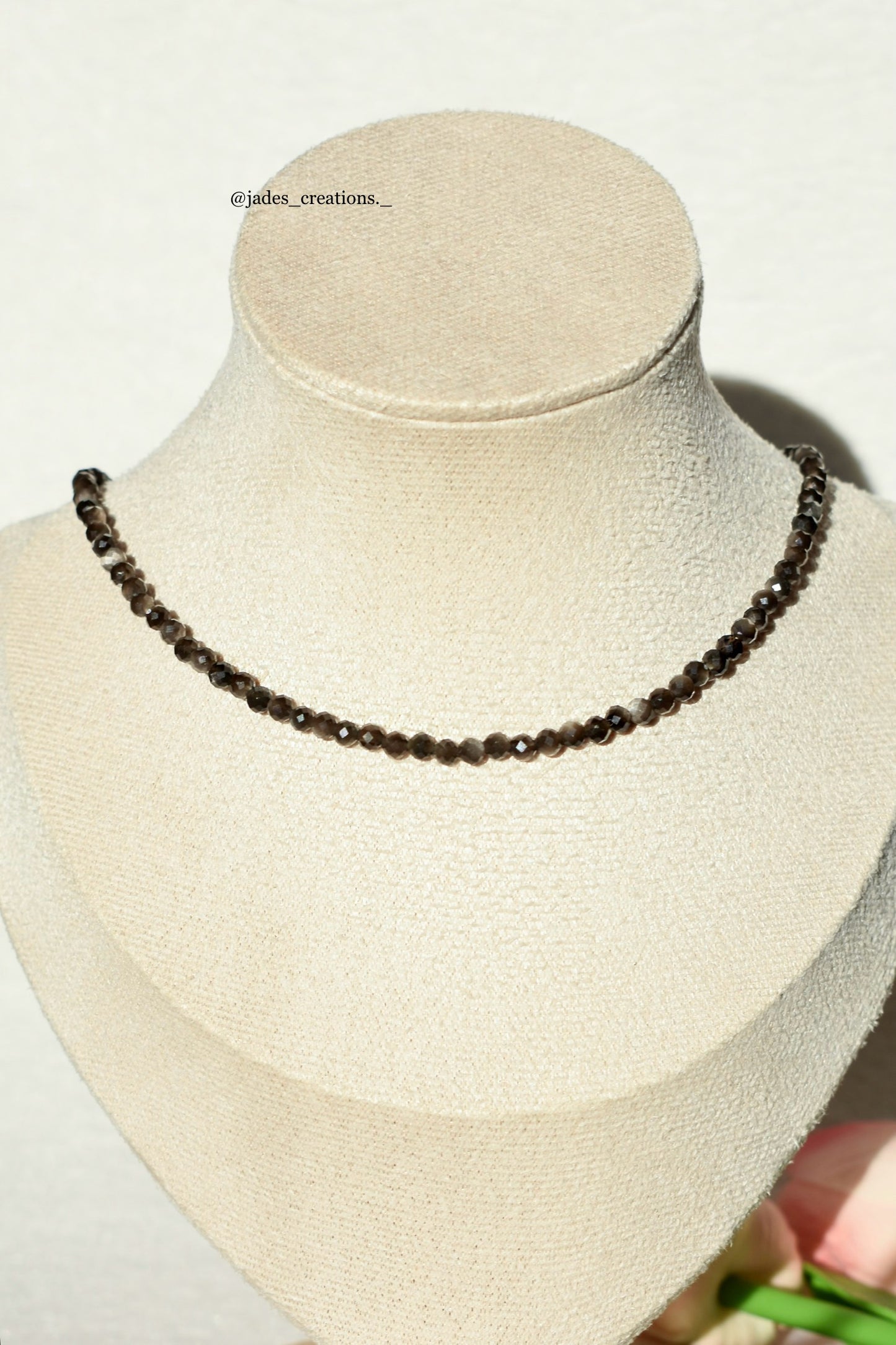 Collana girocollo con cristalli