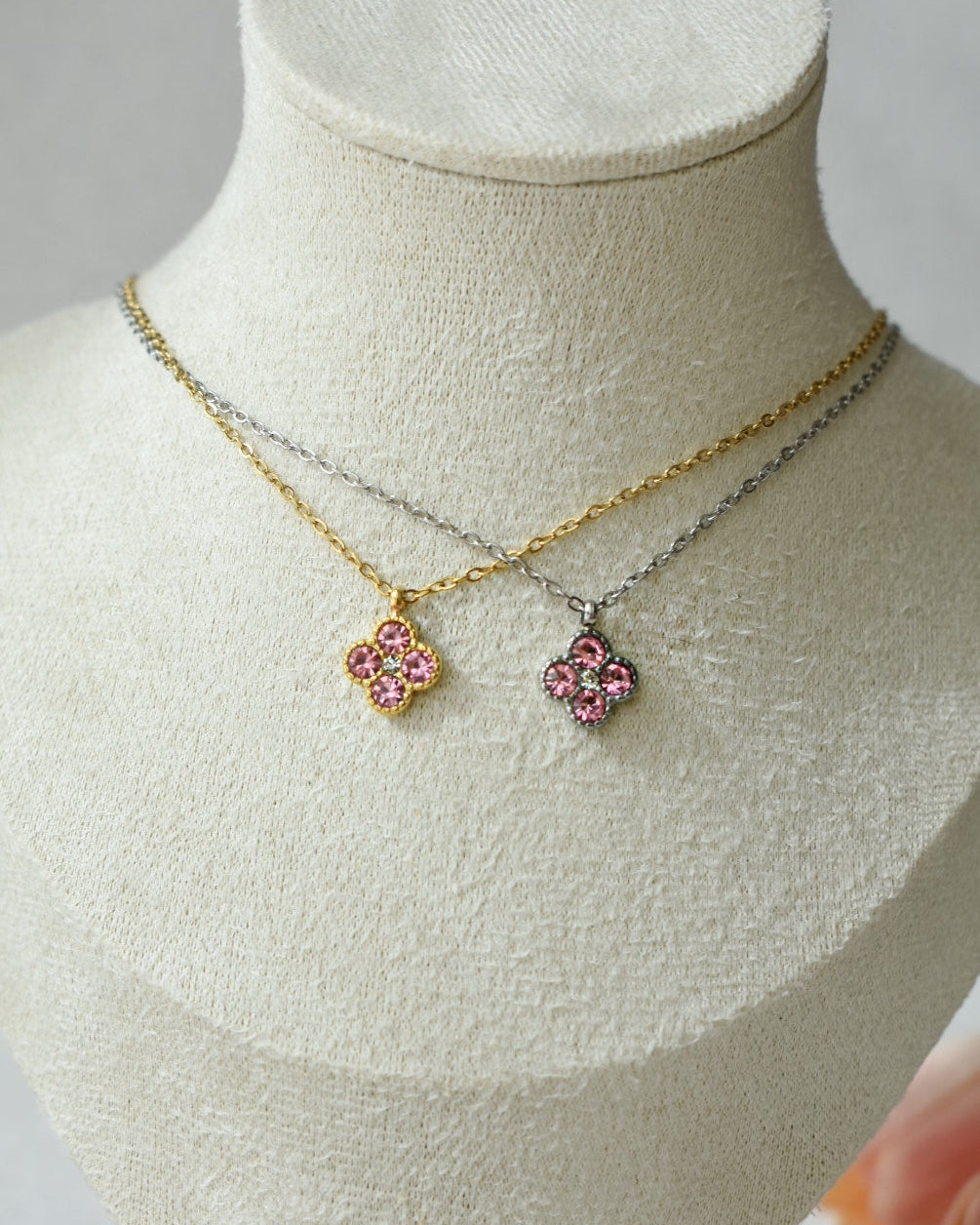 Collana Dalia Rosa acciaio inossidabile