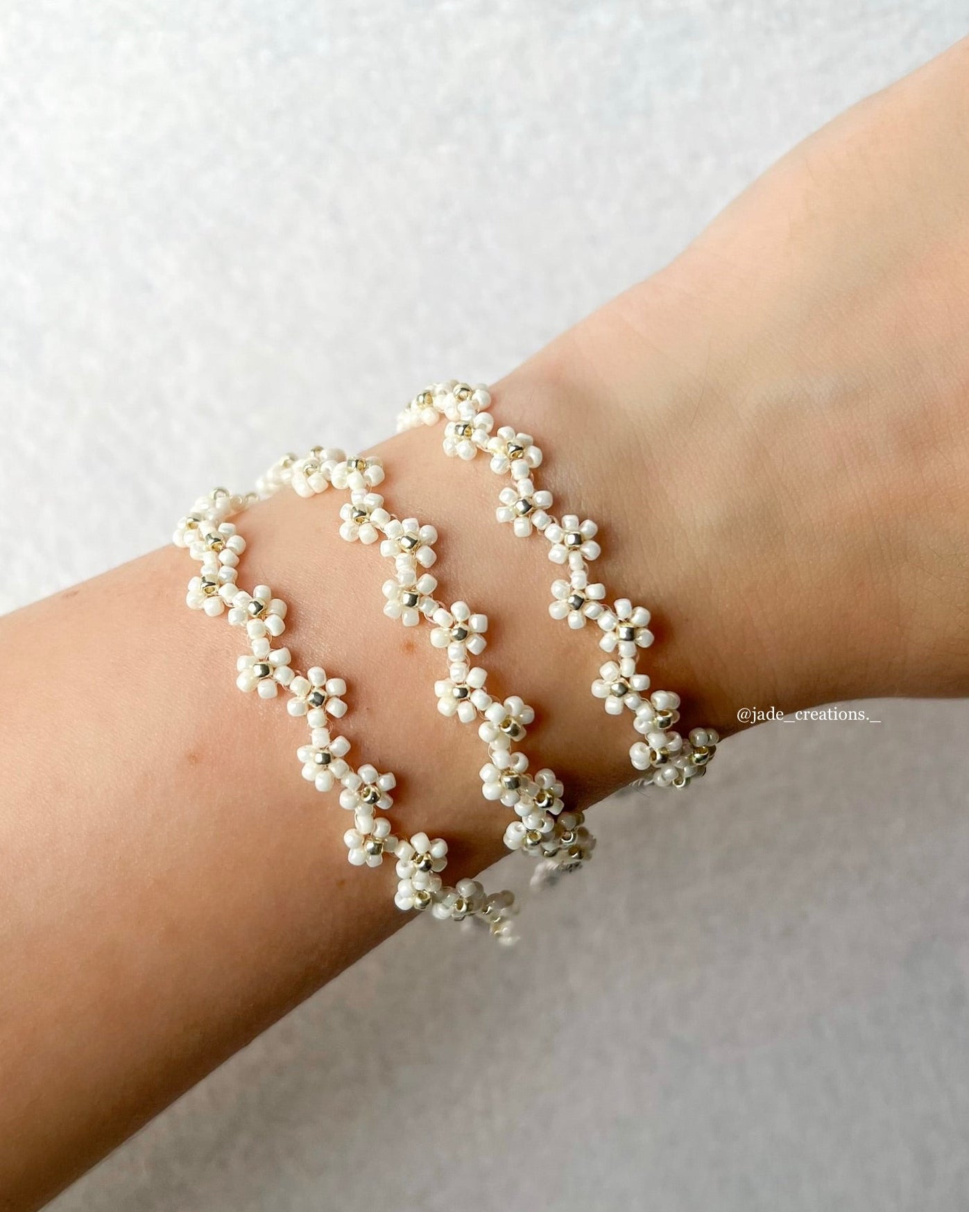 Bracciale floreale Bianco argentato