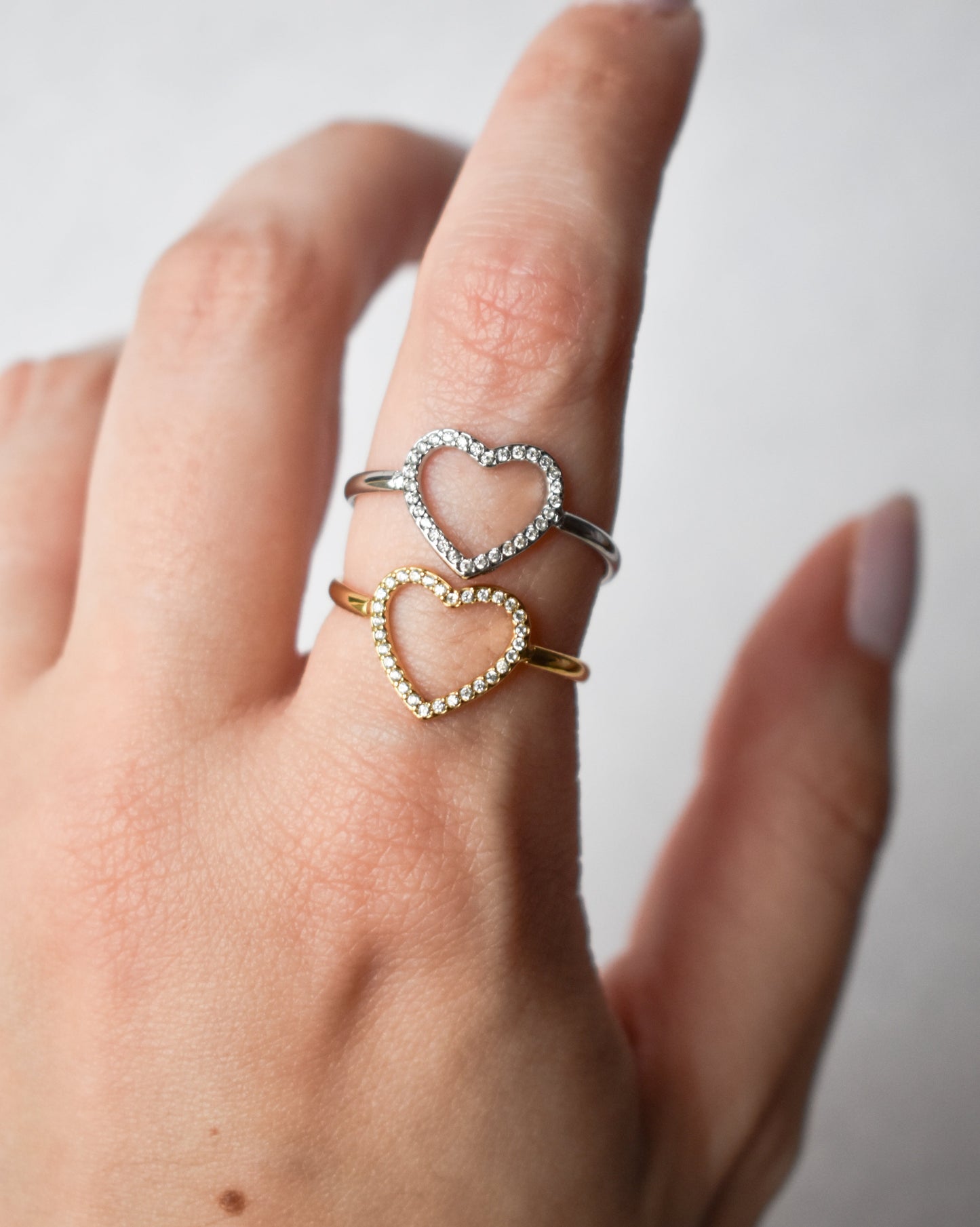 Anello con cuore zirconi