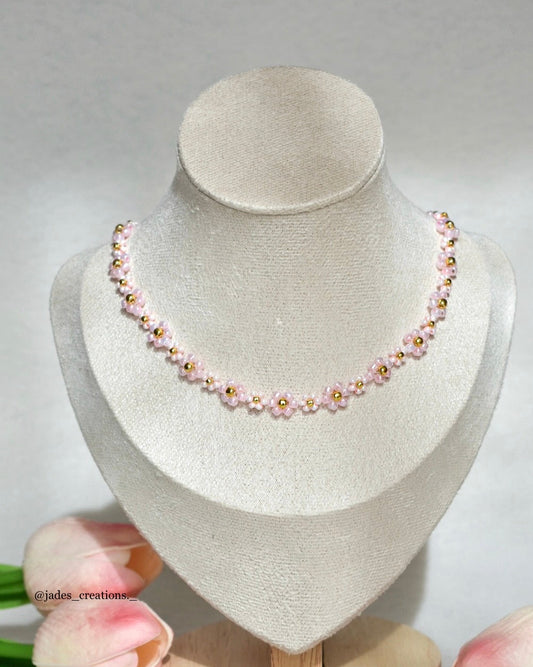 Collana Flora con fiori rosa
