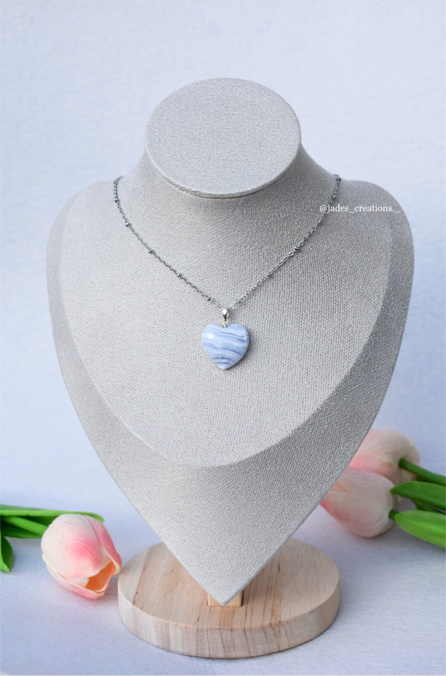 Collana cuore in Agata Blu Lace