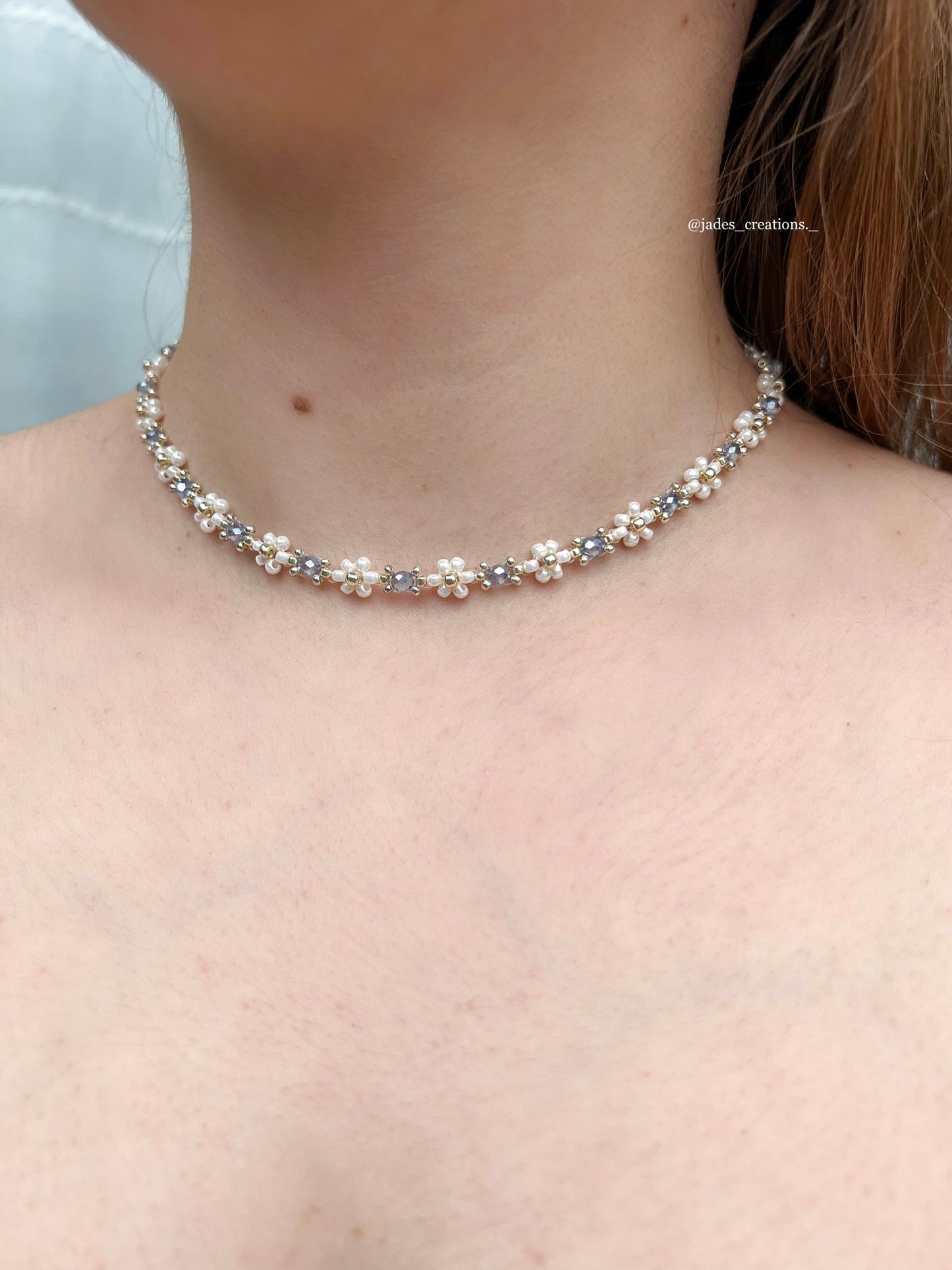 Collana Margherite girocollo con perline Celesti Argentata